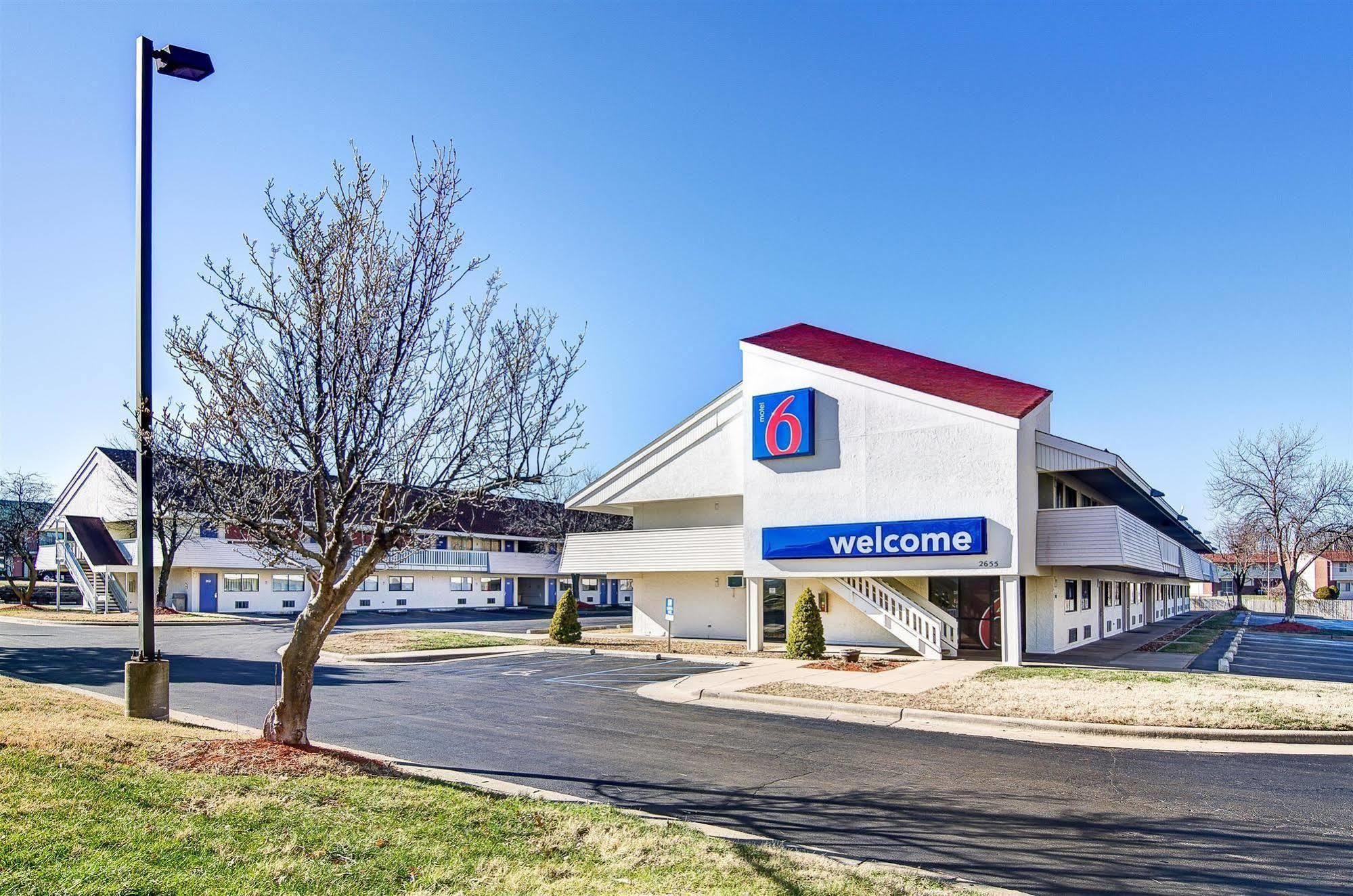 Motel 6-Springfield, Mo - North Exterior photo